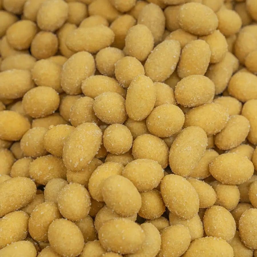 Roasted Chili Coated Peanuts
